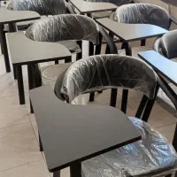 صندلی دانشجویی
