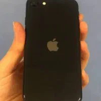 ایفون se2020