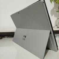 سرفیس پرو 4 تمیز و مرتب همراه با قلم مخصوص