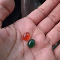 نگین یاقوت سبز و عقیق یمن اصل