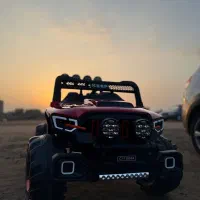 ماشین شارژی جیپ  نونوفقط خونه بوده