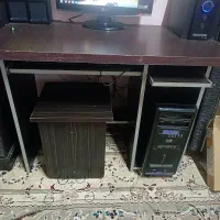 میز کاپیوتر