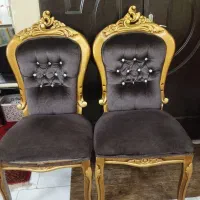 دو عدد صندلی میزبان
