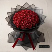 دسته گل روبانی زرشکی جذاب درجه رنگبندی متفاوت