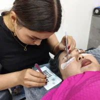 اجاره روزانه تخت مژه