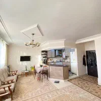 ۸۰متر دو خواب/طبقه اول/بلوار نارنجستان