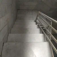 نظافت راه پله