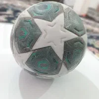 اکفش ستوک چمن ،توپ فوتبالی‌چمپیونزلیگ