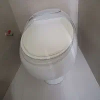 توالت فرنگی نو