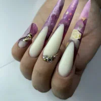 کاشت ناخن۳۵۰ترمیم۳۰۰آموزش در تخفیف