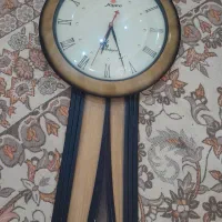 ساعت دیواری