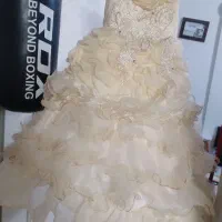 لباس عروس چندبارپوشیده