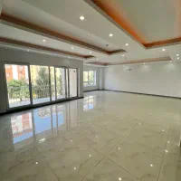 فروش تک واحد کلید نخورده نزدیک ساحل