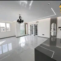 90-متر-لاکچری-پسند-خطی-رو-به-افتاب-8-ساله