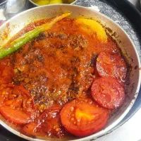 آشپز ماهر غذا سنتی