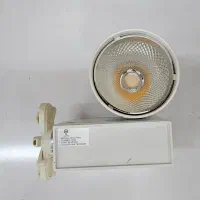 چراغ سقفی و دیواری فضاهای تجاری