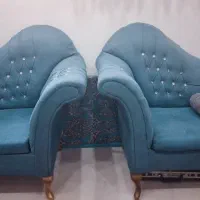 دوتا مبل تک نفره شیک وراحتی و تمیز