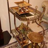 میز بار طلایی