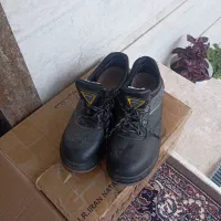 کفش ایمنی کشتیرانی قشم صفر