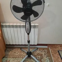 پنکه ایستاده