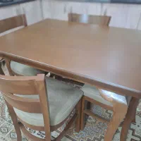 میز غذاخوری