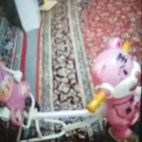 سه. چرخه. وعروسکهای پلیشی