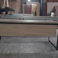 میز اداری چوب فلز
