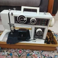 چرخ خیاطی  مدل ۸۲۰  قدیمی درحدنو