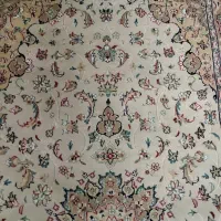 فرش ۶متری تمیز  همراه کناره دومتری ست هم