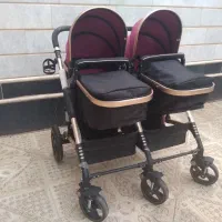 کالسکه دوقلو