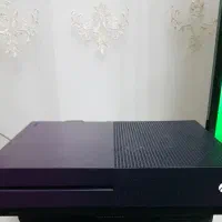 ایکس باکس وان اس بنفش