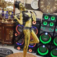 مجسمه دختر عصا به‌دست برنز یا برنزی