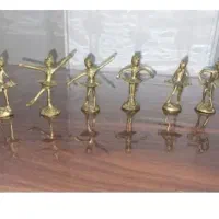 مجسمه رقصنده