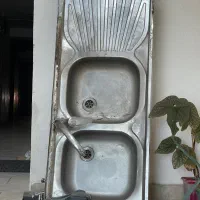 سینک با شیر