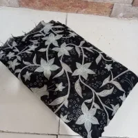 تعدادی چادر رنگی