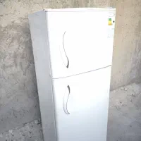 یخچال فریزر سالم بفروش میرسد