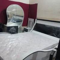 سرویس خواب تخت دونفر میز ارایشی پاتختی لاین نوری