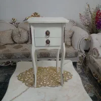 میزتلفن سفید