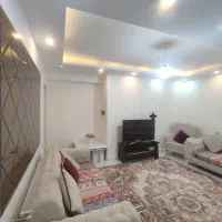 فروش واحد 80متر/نقلی وسط شهر دسترسی راحت ولیعصر