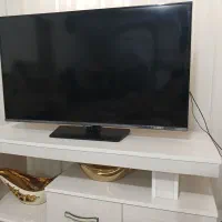 تلویزیون ۴۳ اینج ال جی