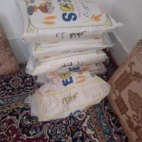 تو راه کرمانشاهم ۵کیسه برنج رزفاخر دارم ئه یفروشم