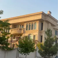 120متر-ویلا-آپارتمان-لوکیشن-دنج-شهرک-غرب