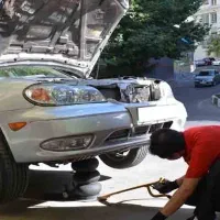 مکانیک باطری سازی سیار فوری روشن کردن ماشین در محل