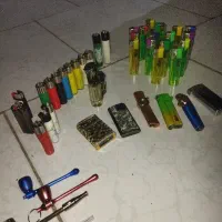 چند عدد فندک