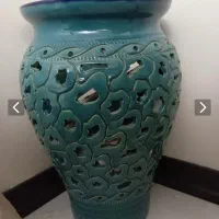 گلدان سفالی به همراه نی بامبو