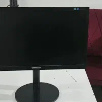 ۲ عدد مانیتور سامسونگ و ال جی ۲۲ اینچ