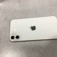 ایفون 11نرمال سفید