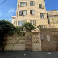 واحد ۴۲متری فول امکانات