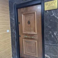 به یک منشی یا کارموز نیازمندیم