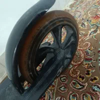 اسکوتر|دوچرخه، اسکیت، اسکوتر|پیشوا, |دیوار